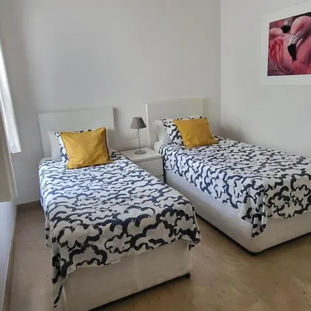 Fantastic Sea & Gibraltar View Apartment