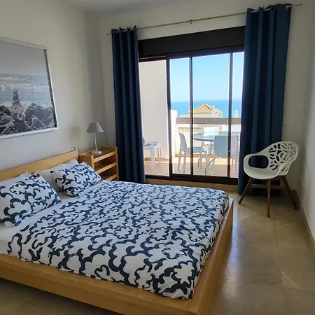 Fantastic Sea & Gibraltar View Apartment