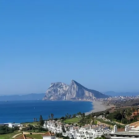 Апартаменты Fantastic Sea & Gibraltar View Алькайдеса